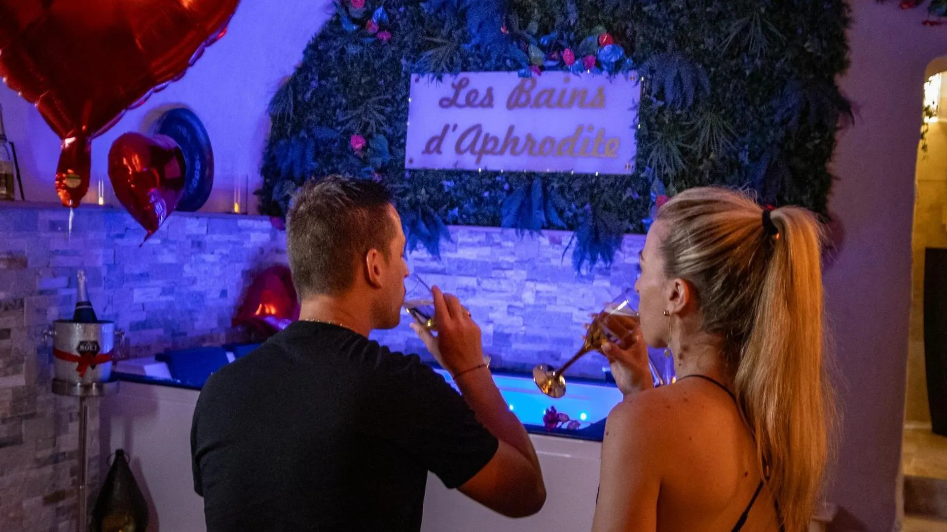 Love hotel Les Bains D'Aphrodite, Suite Hammam & Spa Auriol